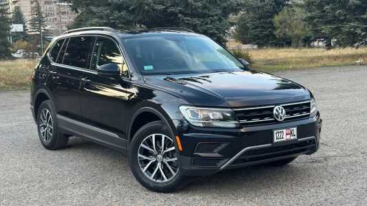 Volkswagen Tiguan, Бензин, 2020