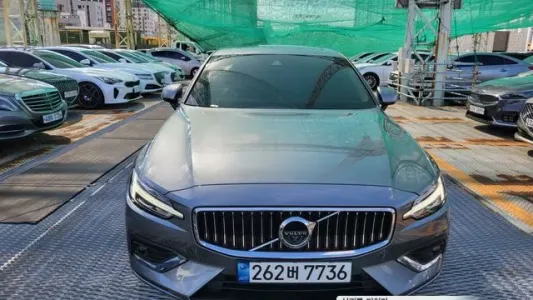 Volvo S60 3rd generation, 2021