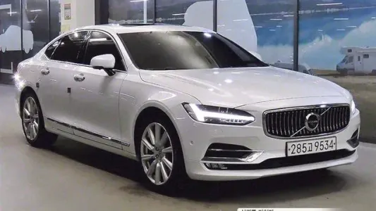 Volvo S90, 2020