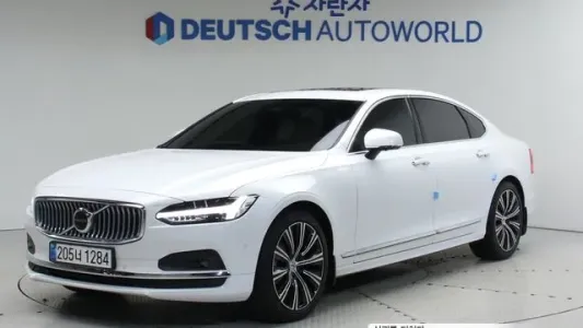 Volvo S90, 2022