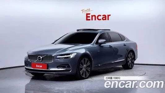 Volvo S90, 2022