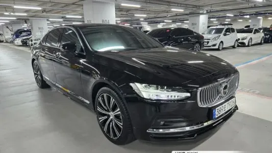 Volvo S90, 2023