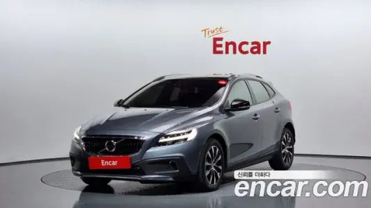 Volvo V40 Cross-Country, 2019