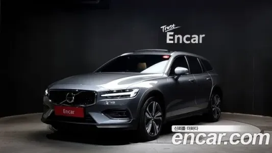 Volvo V60 Cross-country 2nd Generation, 2019