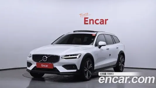 Volvo V60 Cross-country 2nd Generation, 2019