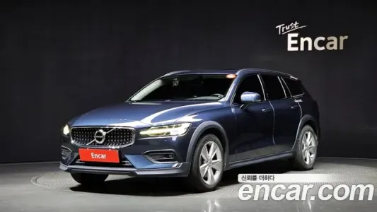 Volvo V60 Cross-country 2nd Generation, 2020