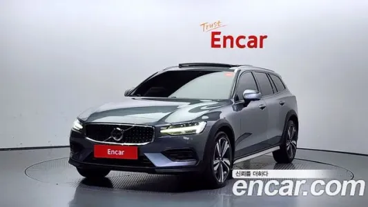 Volvo V60 Cross-country 2nd Generation, 2020