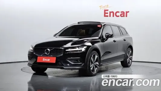 Volvo V60 Cross-country 2nd Generation, 2020