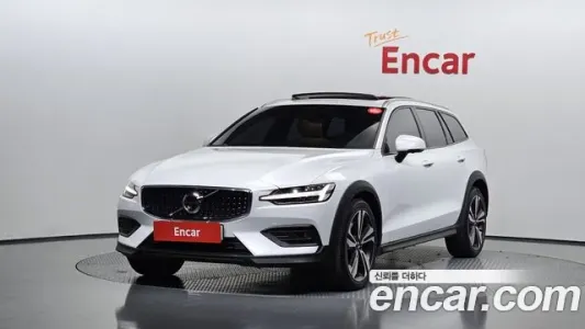 Volvo V60 Cross-country 2nd Generation, 2021