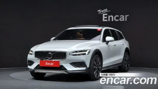 Volvo V60 Cross-country 2nd Generation, 2023