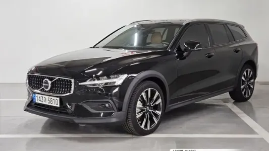 Volvo V60 Cross-country 2nd Generation, 2023