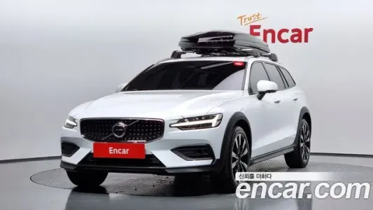 Volvo V60 Cross-country 2nd Generation, 2023