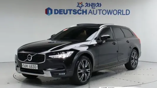 Volvo V90 Cross-Country, 2018