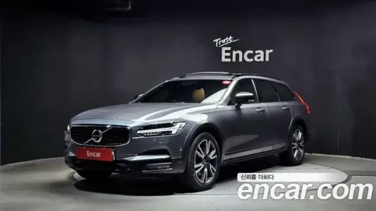 Volvo V90 Cross-Country, 2019