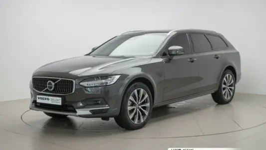 Volvo V90 Cross-Country, 2023