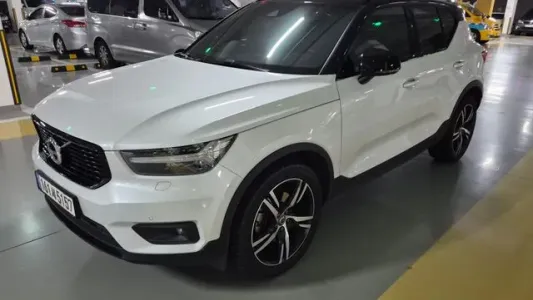 Volvo XC40, 2021