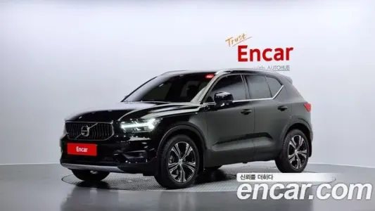 Volvo XC40, 2021