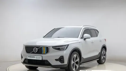 Volvo XC40, 2023