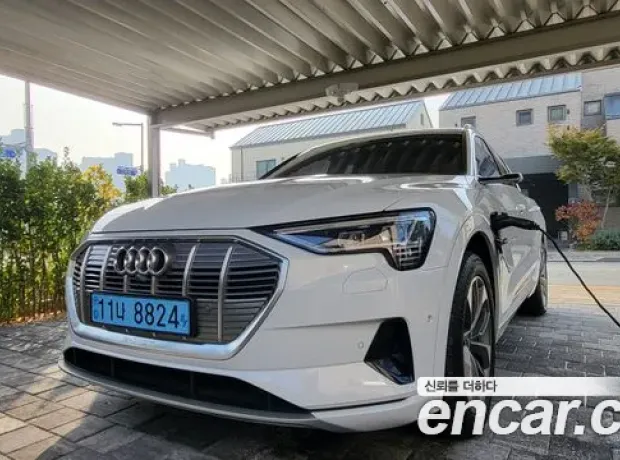 Audi e-Tron, 2020