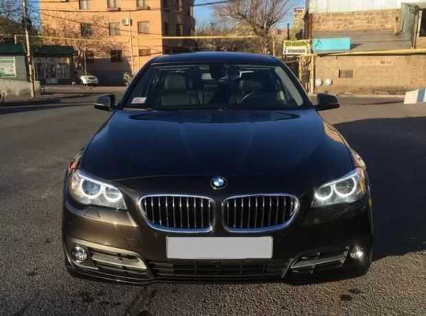 BMW 5 Series, Бензин, 2016