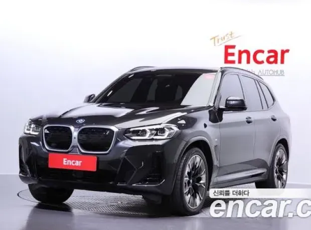 BMW iX3, 2022