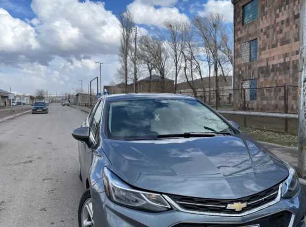 Chevrolet Cruze, Бензин, 2018