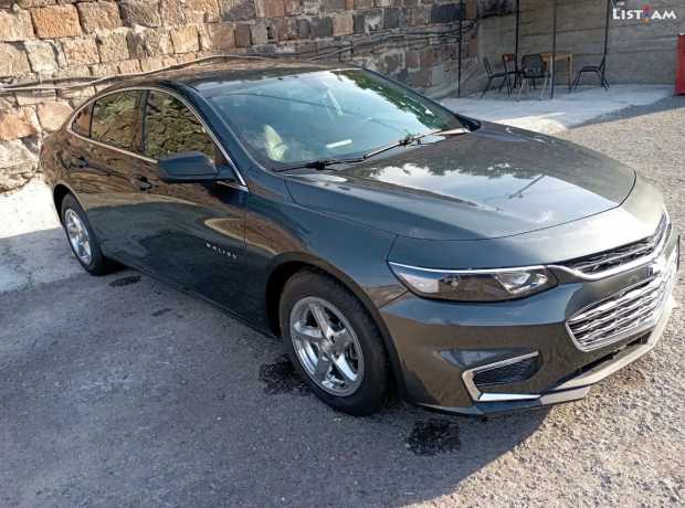 Chevrolet Malibu, Бензин, 2017