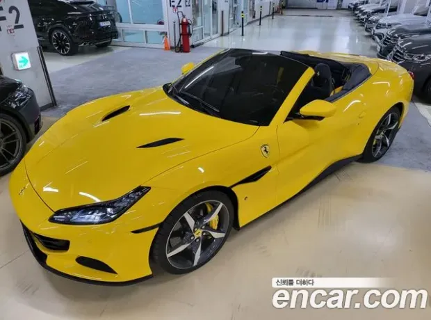 Ferrari Portofino, 2021