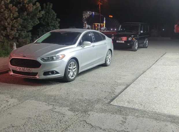 Ford Fusion (North America), Бензин, 2016