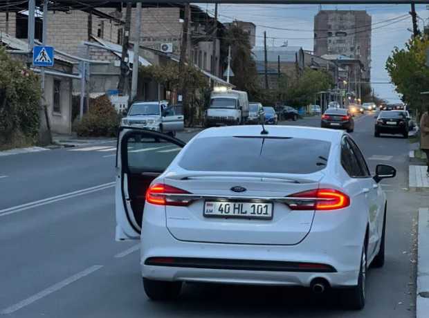 Ford Fusion (North America), Бензин, 2018