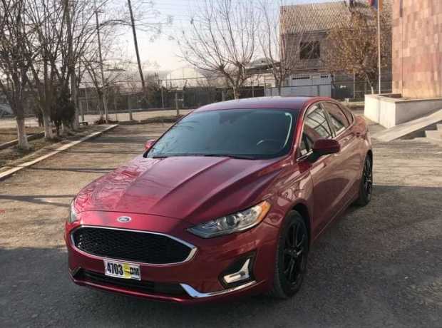 Ford Fusion (North America), Бензин, 2019