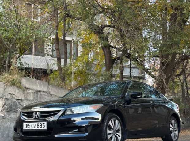 Honda Accord, Бензин, 2012