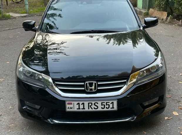 Honda Accord, Бензин, 2015