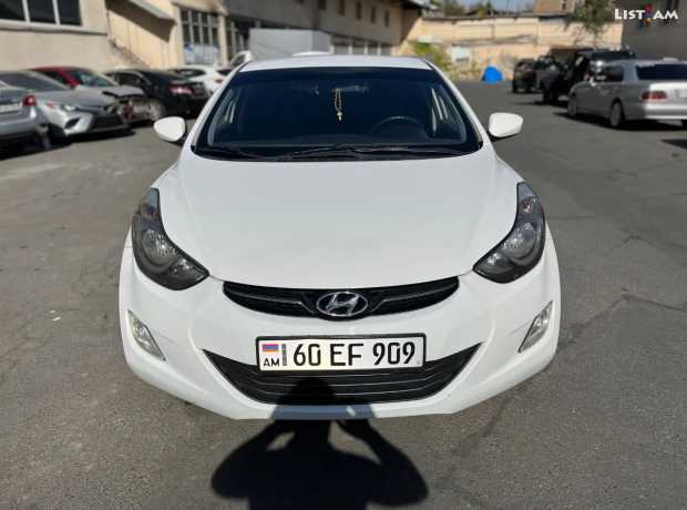 Hyundai Elantra, Бензин, 2013