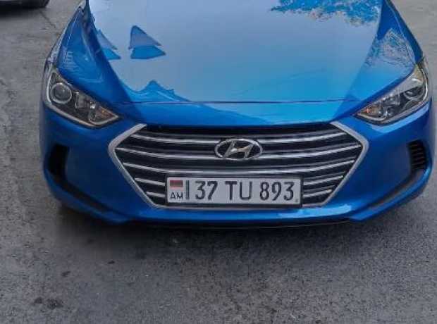 Hyundai Elantra, Бензин, 2017