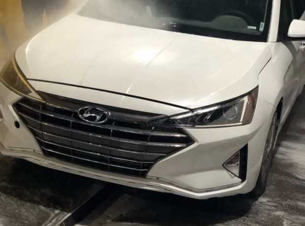 Hyundai Elantra, Бензин, 2019