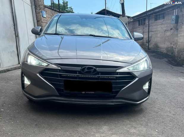 Hyundai Elantra, Бензин, 2019