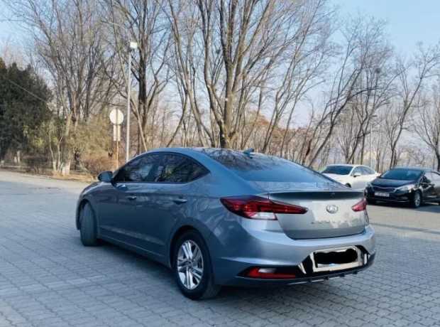 Hyundai Elantra, Бензин, 2019