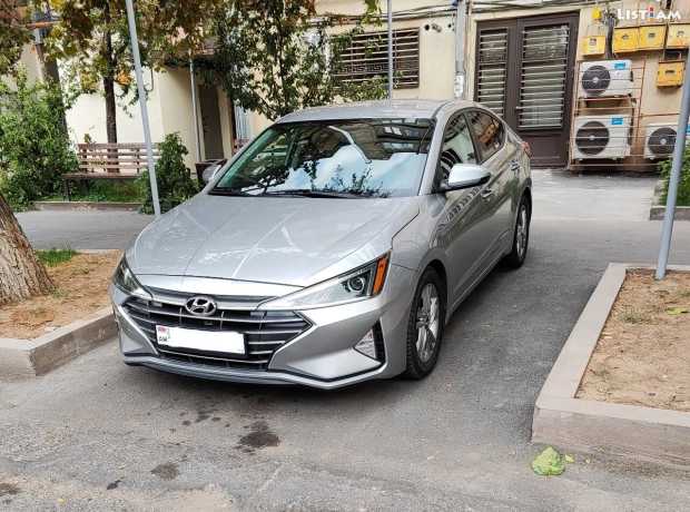 Hyundai Elantra, Бензин, 2019