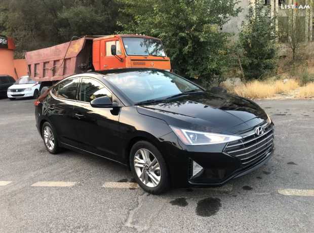 Hyundai Elantra, Бензин, 2019