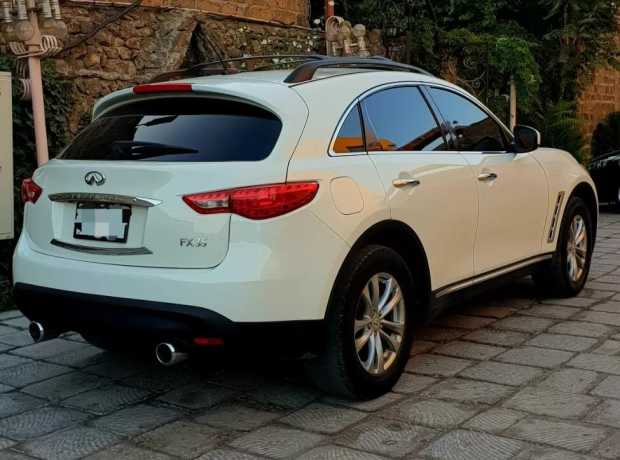 Infiniti FX35, Бензин, 2009