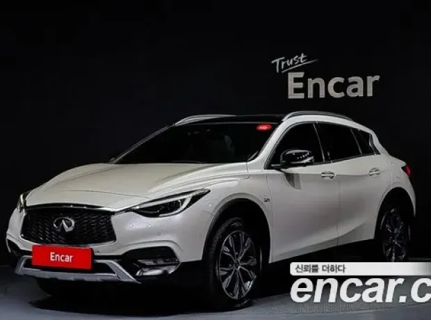 Infinity QX30, 2019