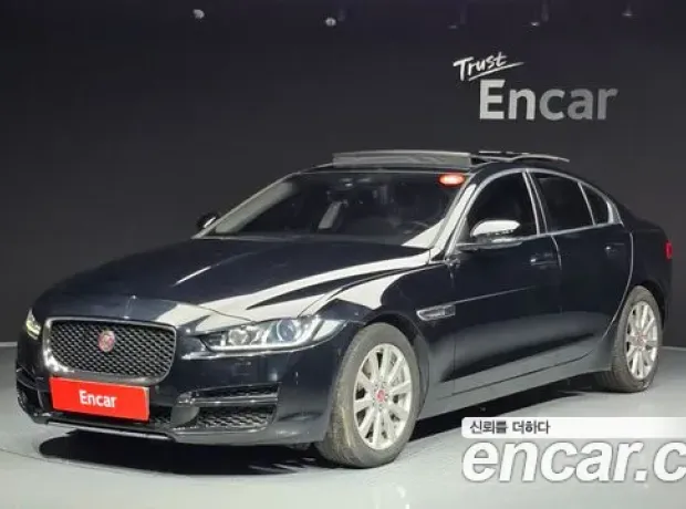 Jaguar XE, 2018