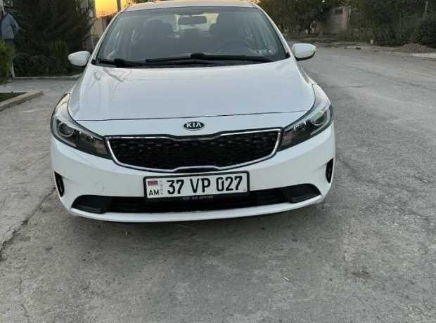 Kia Forte, Бензин, 2017