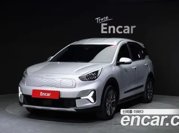 Kia Niro Plus, 2022