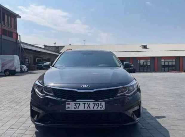 Kia Optima, Бензин, 2018