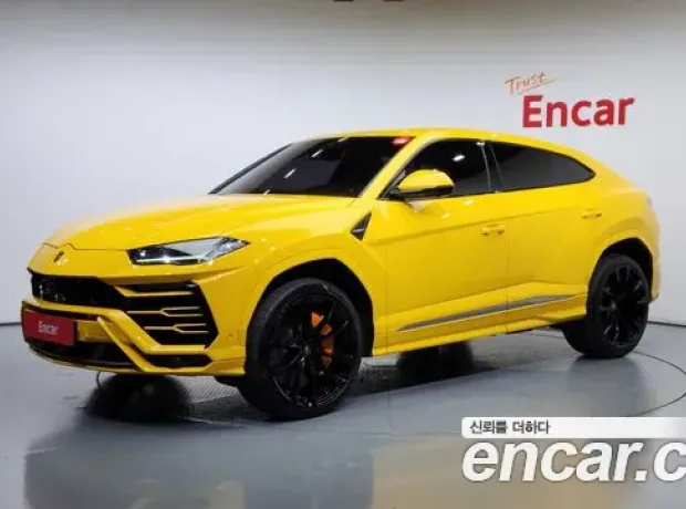 Lamborghini Urus, 2021