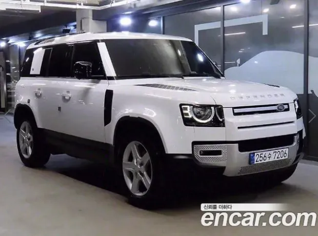 Land Rover Defender (L663), 2022