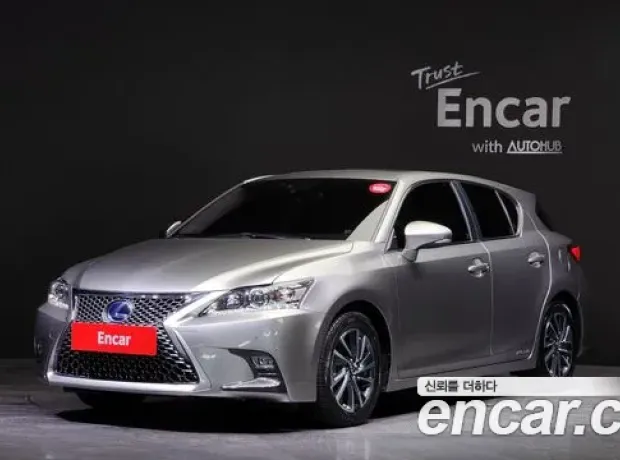 Lexus CT200h, 2018