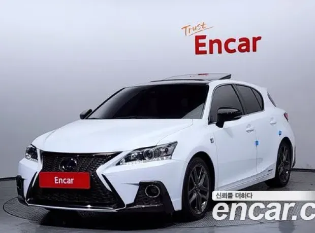 Lexus CT200h, 2019